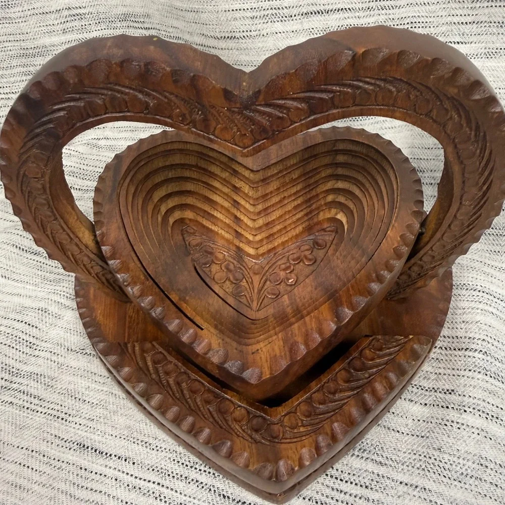 Vintage Carved Wooden Collapsible Folding Heart Bowl Basket Cottagecore Rustic